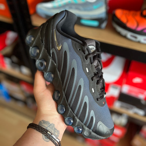 Nike Air Max DN8 ‘Metallic Silver’