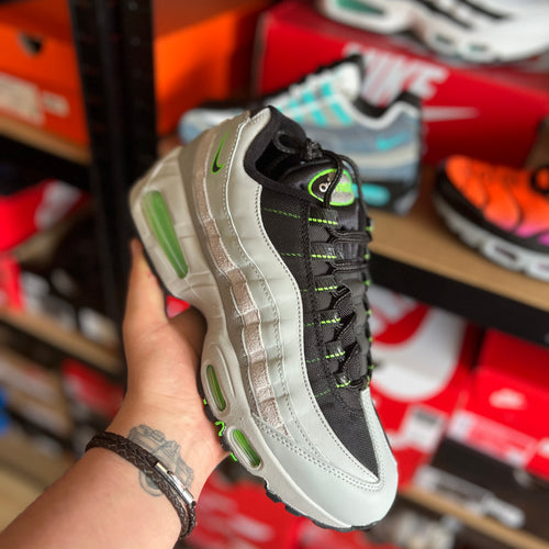 Nike Air Max 95 OG ‘LT Smoke Grey’